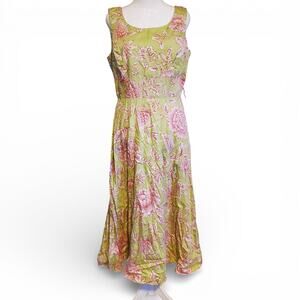 Vintage Y2K Green Pink White Strawberry Floral Whimsical A Line Midi Dress